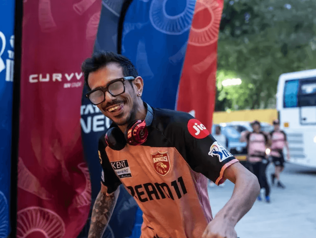 Yuzvendra Chahal meets Rohit Sharma After PBKS vs MI 